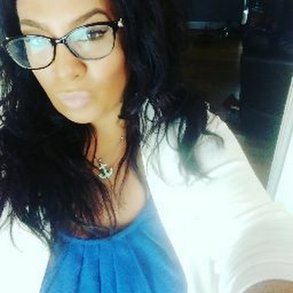 Meet your Posher, Erika - Picture 1 of 1